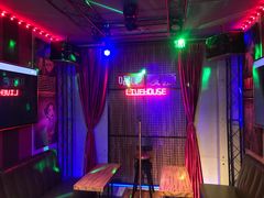 -唱吧麦颂KTV·派对(东坝店)
