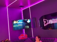 -星聚会KTV(龙湖上海奉贤天街店)