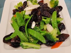 -大连湾旭日·家宴·海肠捞饭(马栏广场店)