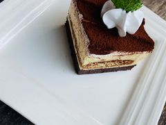 -古董花园(思南路42弄小区店)