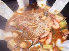 -锅来乐地锅鸡(安亭店)