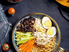 川味鸡丝拌面-luckin coffee瑞幸咖啡(绿地凤起店)