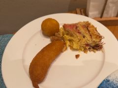 -亚龙湾希尔顿自助餐厅·海鲜·烧烤·沙滩BBQ·现场乐队