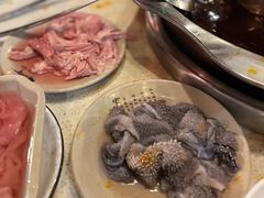 -九尺赵老四鲜鹅肠火锅