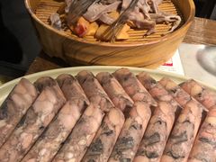 -尚尚仙·酸汤猪手·猪肚鸡火锅(华联万柳购物中心店)