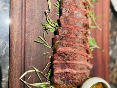 -LESCEDARS Brasserie Bistro香柏树