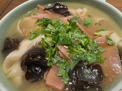 -萧记三鲜烩面(郑汴路店)