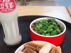 -陕味食族油泼面·小炒盖码面(双榆树店)