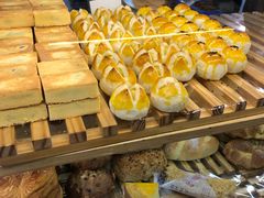 -昆明冠生园·蛋糕·面包(南强街店)