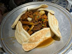 地锅本仔鸡-小菜园新徽菜(南通崇川金鹰店)