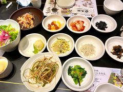 -韩屋韩国料理(天山路店)