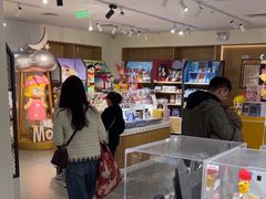 -泡泡玛特POPMART(崇文门国瑞城店)