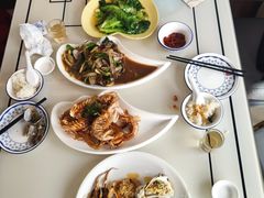 -覃记海鲜美食餐厅