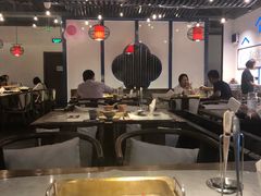 -尚尚仙·酸汤猪手·猪肚鸡火锅(华联万柳购物中心店)