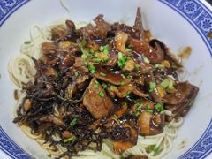 -沪西老弄堂面馆(定西路店)