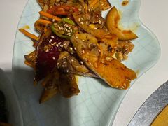 麻辣牛舌-猪啊牛呀羊啊铜盘烤肉(正大广场店)