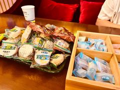 -明日世界密室轰趴·剧本桌游·箭馆团建(国贸店)