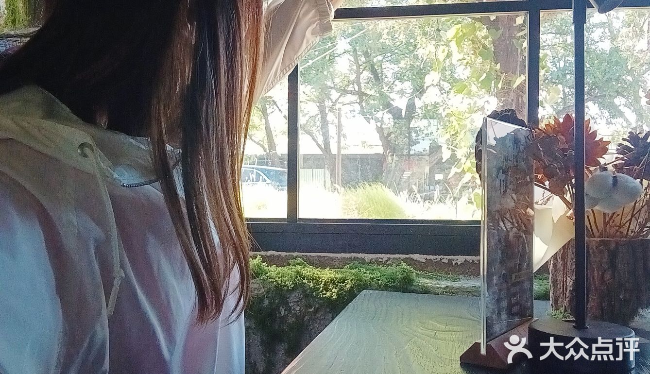 世外桃源~~文艺咖啡厅！！棒棒哒环境！