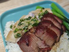 -滋味满屋美食坊(上海街店)