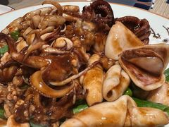 -小船渔村•大连菜•大连焖鱼(黄河路店)