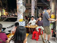 -河记肠粉店