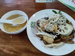 -莲池素食(明秀店)
