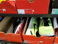 -NIKE北京马连道换季优惠店
