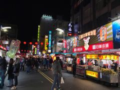 -六合夜市