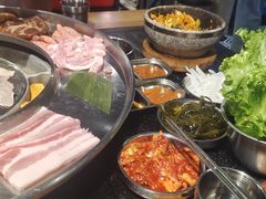 -哈哈碳都·牛肋条无限自助烤肉(宝龙店)