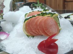 三文鱼-老街坊美食汇(玉兰大街店)