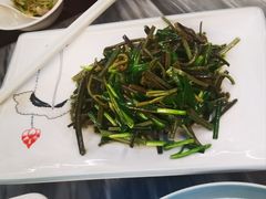 -蔼若春.传承三十年云南菜(金碧公园店)