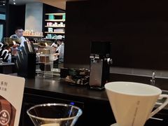 -星巴克臻选(郑州国贸360广场店)