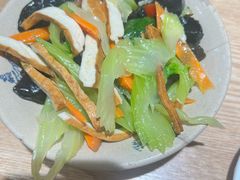 -红猪卤肉饭(大西洋美食城店)