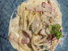 -阿妮叶李(光谷世界城店)