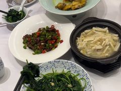 -围龙屋客家食府(福田店)