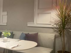 -潮一不贰·法式甜品·生日蛋糕·西式简餐(外滩店)