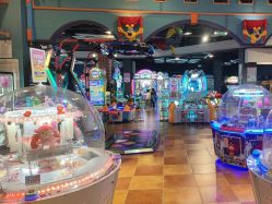 -卡通尼乐园·生日会(烟台永旺店)