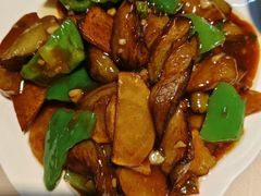 -老码头黑皮肘子锅包肉(赣水路店)