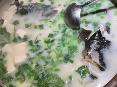 -姜君·千岛湖鱼头馆(浦东大道店)