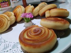 摩登粑粑-飞虎过桥米线(翠湖店)
