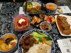 红烧牛腩饭-蜗牛小馆醉乡民谣云南菜(惠新西里店)