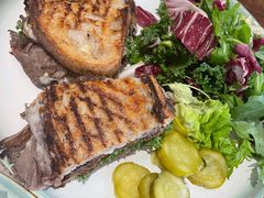 超级牛肉帕尼尼-O'mills Sourdough Bakery&Bistro(永嘉路店)