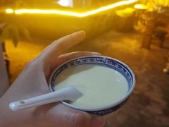 -周大娘牛乳(旧寨古村总店)