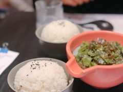 擂辣椒皮蛋-渔芙南(三里屯店)