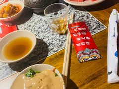 -老牌坊云南鱼豆花火锅(哈西万达店)