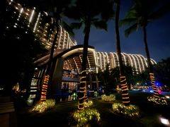 -三亚湾海居铂尔曼度假酒店