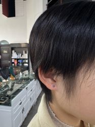 -龙之吻专业刺青·手工耳洞·纹身去色