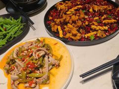 -本来精品川菜(嘉里中心店)