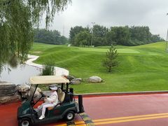 -万柳高尔夫俱乐部