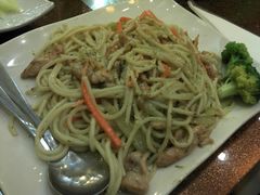 -佰搭果·广式茶餐厅(西华路店)